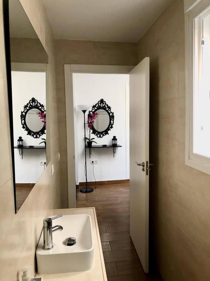 La Luz Del Falla Ha Apartment Кадис Екстериор снимка