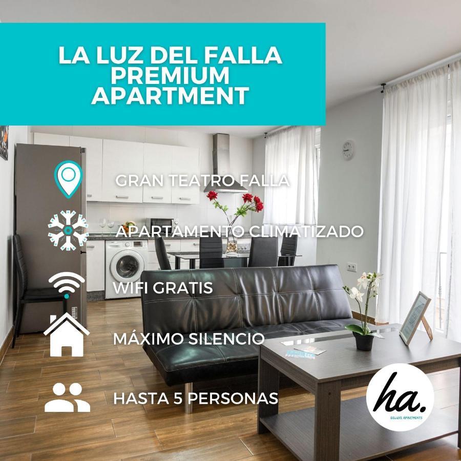 La Luz Del Falla Ha Apartment Кадис Екстериор снимка